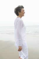 lynn elim woman white beach